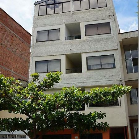 מדיין Habita Estudios Laureles מראה חיצוני תמונה
