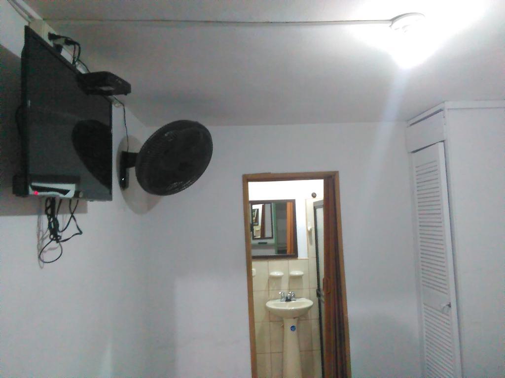 מדיין Habita Estudios Laureles מראה חיצוני תמונה